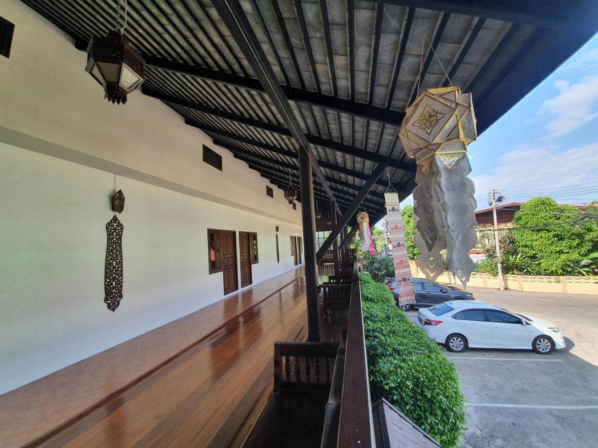 Nan Lanna Hotel Екстериор снимка
